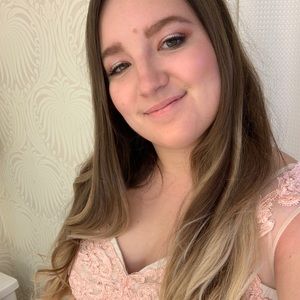 Meet your Posher, Vanessa